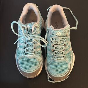 Columbia Women's Teal Athletic Shoes